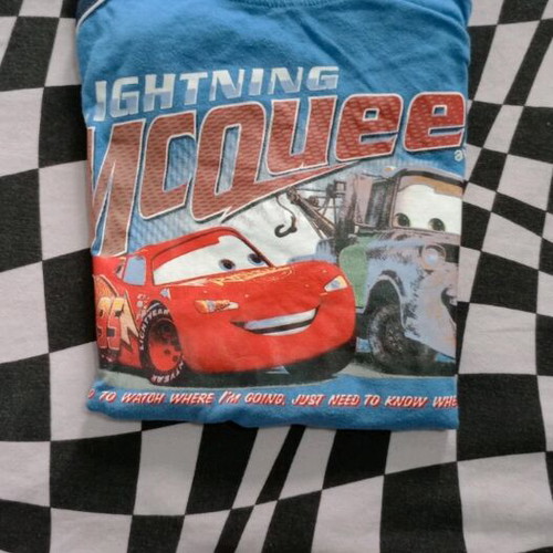 McQueen kids t-shirt like new, size 10, blue