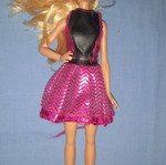 Barbie Endless Curls μεταχειρισμένη με πολύ μακριά ξανθά μαλλιά και φόρεμα φούξια