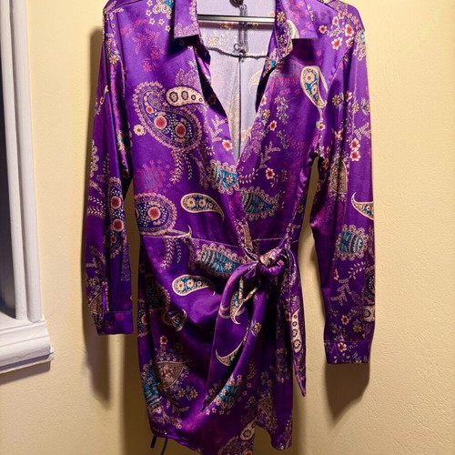 Blouse dress kimono type used, white and purple