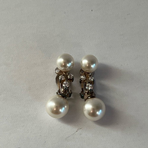 Folli Follie Earrings 925 silver like new with clip