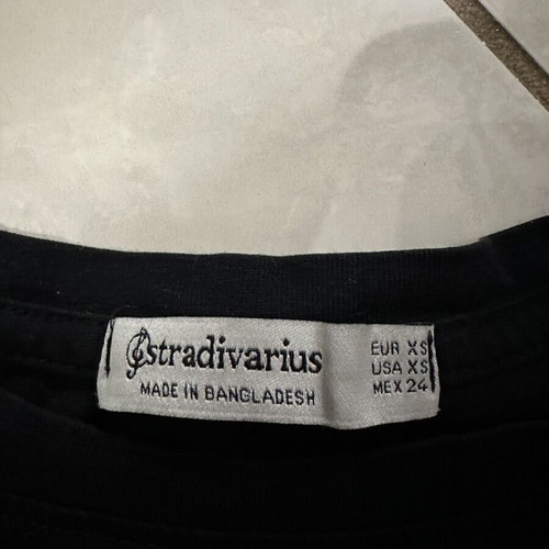 Stradivarius black cotton women's T shirt like new XS