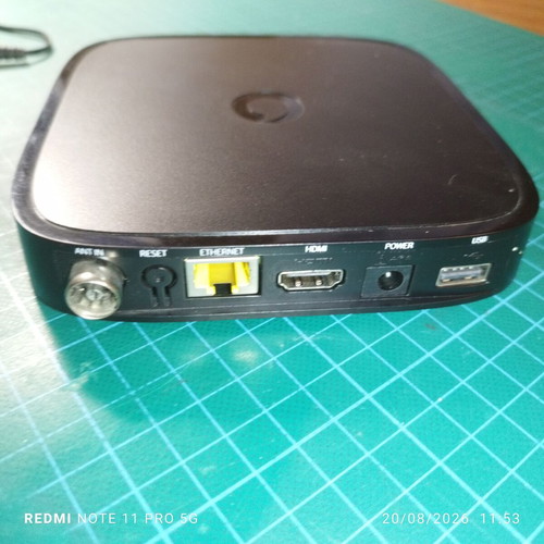 Vodafone TV Box GR-1280 with remote and power supply
