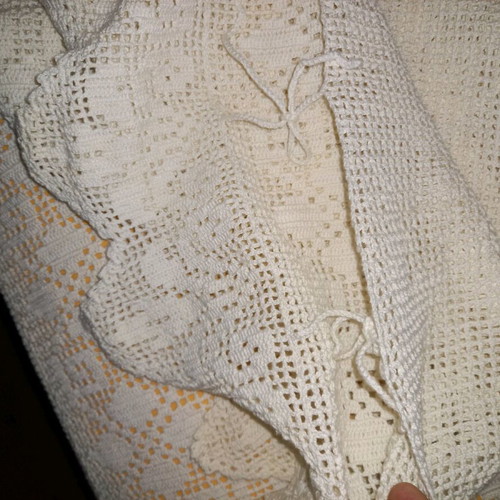 Handmade blanket with pillowcase like new, white