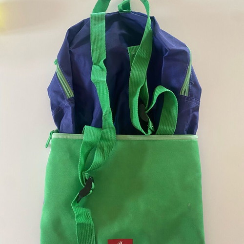 Emirates kids backpack like new, foldable