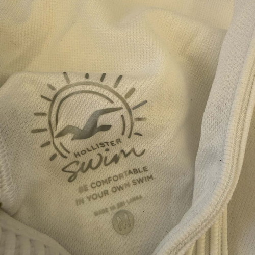 Hollister Bikini Top size M like new, white