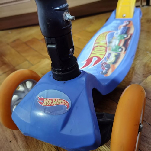 Children's scooter used, up to 50 kg, 3 light-up wheels