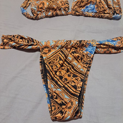 Bikini like new, fits sizes XS/S