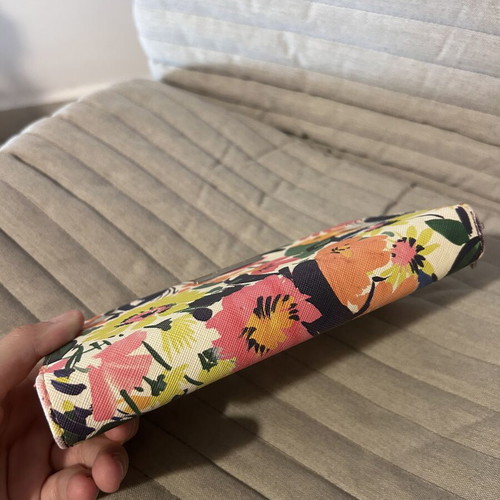 Stradivarius Women's Wallet with Floral Pattern like new, multicolor