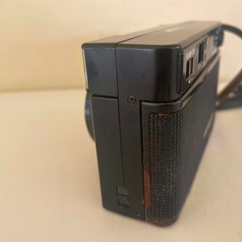 Canon AF35ML 35mm Point And Shoot Film Camera non-working, used