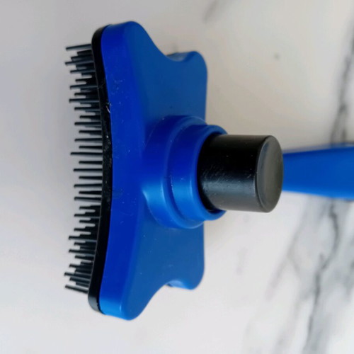 Self-cleaning brush like new
