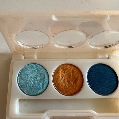 Seventeen Siren Queen eyeshadow like new