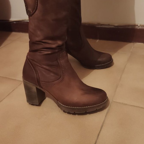 Carad Shoes 3/4 leather boots like new, size 36, brown