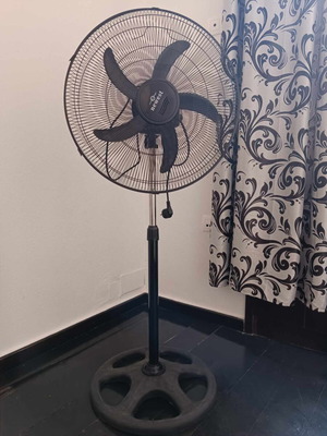 Επαγγελματικός ανεμιστήρας σαν καινούργιος με ρυθμιστή ταχύτητας