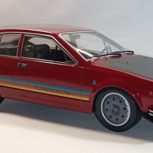 Alfa Romeo Alfetta GTV Turbodelta 1/18 Model with Extra 16" Wheels New