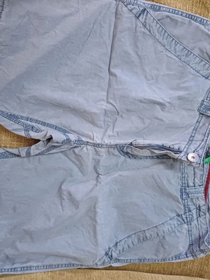 Βερμούδα Benetton μεταχειρισμένη large