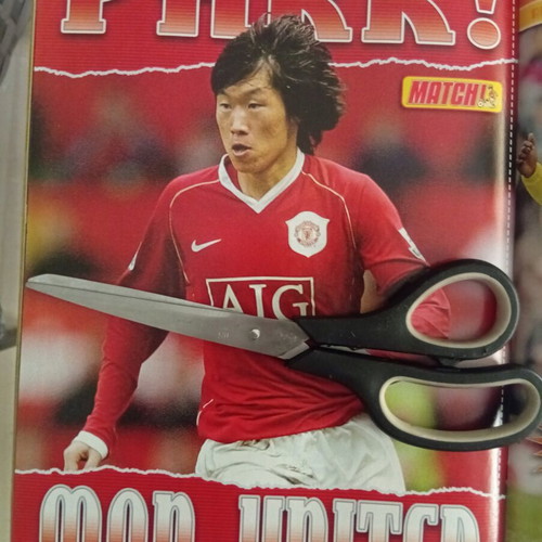 Match Football Magazine issue 27/3-2-4/2007 like new with Milan posters