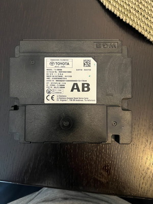 RAV4 XA50 Telematics like new, transceiver with battery
