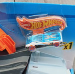 Mattel Hot Wheels νταλίκα πίστα Stunt & Go, σφραγισμένο