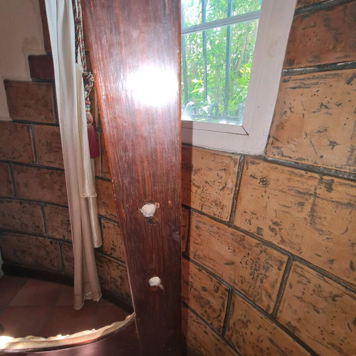 Painting easel used with 2m height and 60cm base length