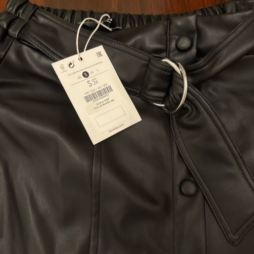 Faux leather skirt Bershka size S new with tags black