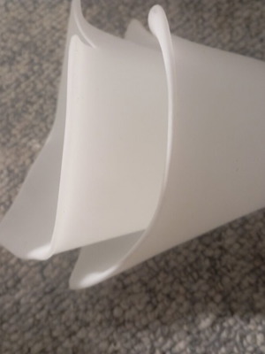 Lamp replacement parts pack of 6, white glass, like new