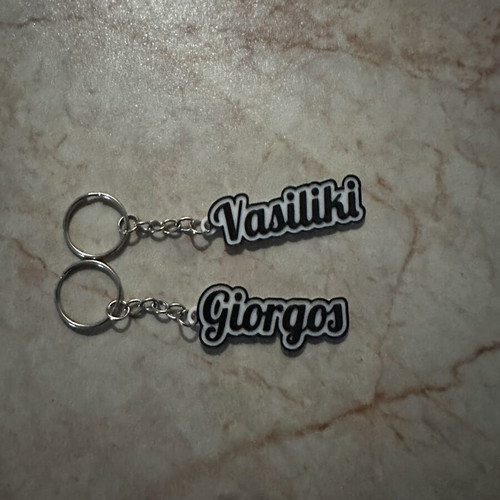 Custom keychain with name like new, black and white