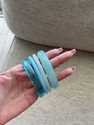 Acrylic Bangle Bracelet Set 4 Pieces Blue and Turquoise