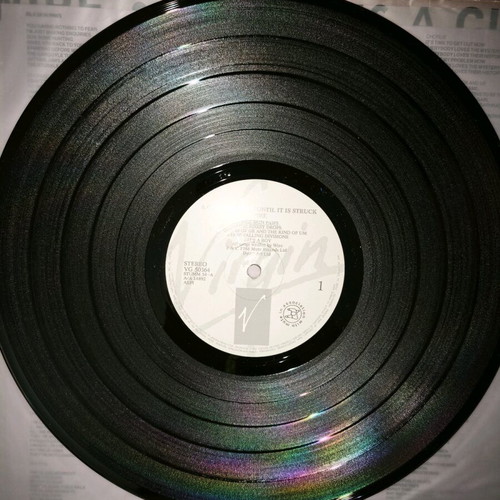 Wire A Bell Is A Cup vinyl used, Greek edition 1988