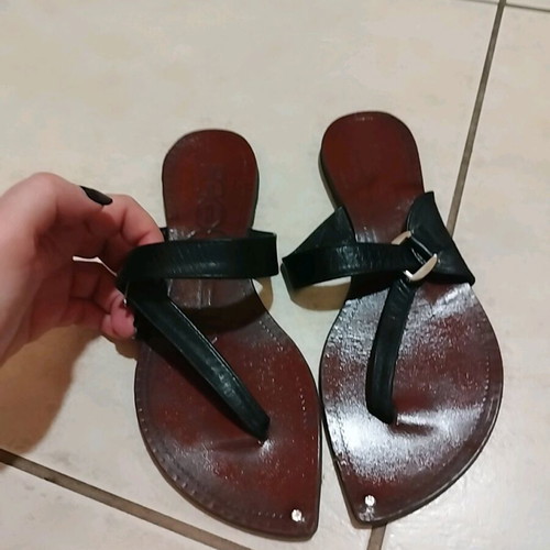 Leather sandals size 36 like new, black with buckle