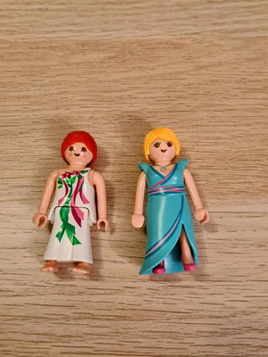 Playmobil figures like new, 2 pieces