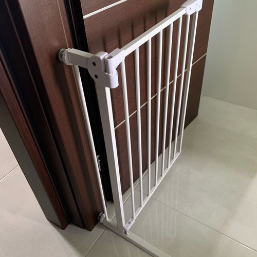 Lionelo Truus Slim Security Door with LED Lighting