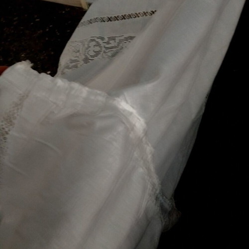 Linen curtain with azur machine embroidery, like new