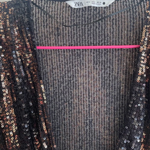 Zara blouse with sequins like new, size Small