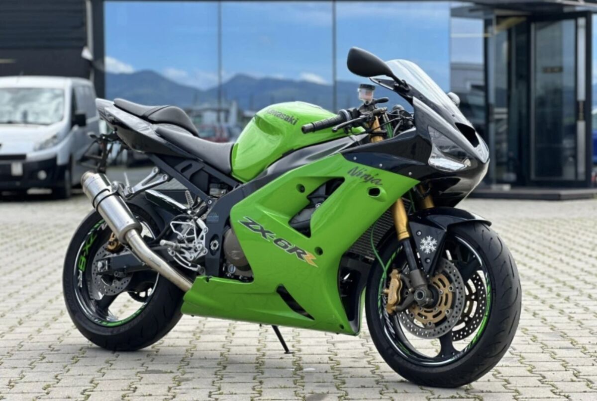 Kawasaki Ninja ZX-6R 2007 used, 600cc… - € 5.800,00 - Vendora.cy