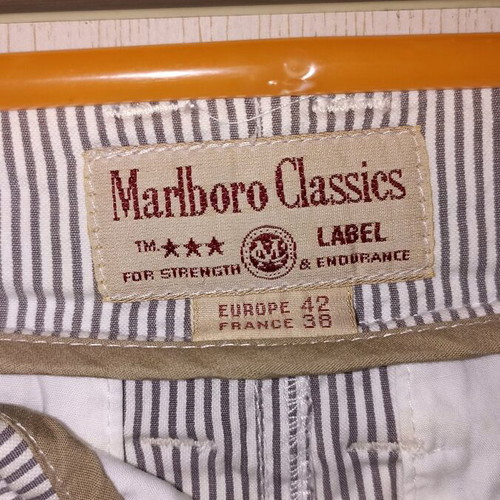 Marlboro Classics skirt like new, size 42, white and gray