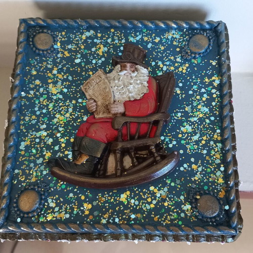 Christmas paper box new with festive atmosphere
