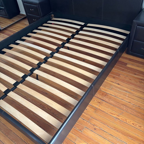 Double bed 160x200 leatherette used without storage