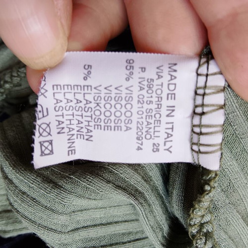 Khaki sleeveless top made in Italy like new