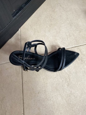Leather sandals like new, size 41, 7cm heel