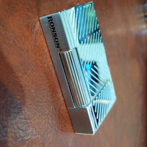 Ronson vintage lighter new