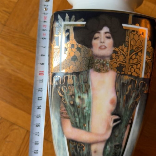 Gustav Klimt Collectible Vase by Goebel like new