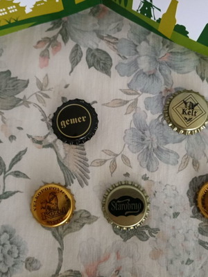 Σετ κάρτα και καπάκια Heineken Σλοβακίας καινούργιο