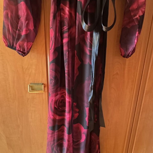New Collection dress size M, like new, floral design