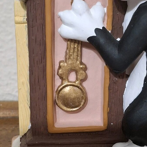 Vintage Tweety & Sylvester Looney Tunes clock like new, tabletop, analog