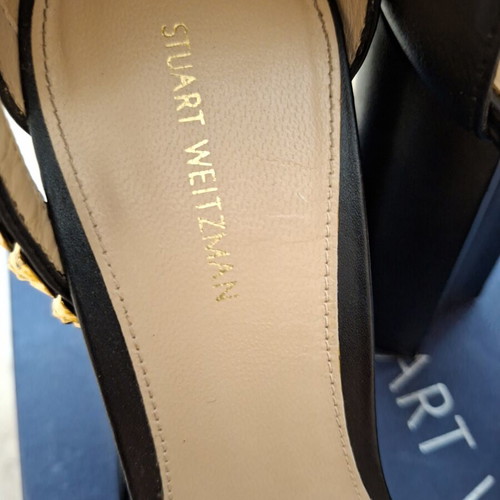 Stuart Weitzman Rosemarie black leather sandals like new with gold studs