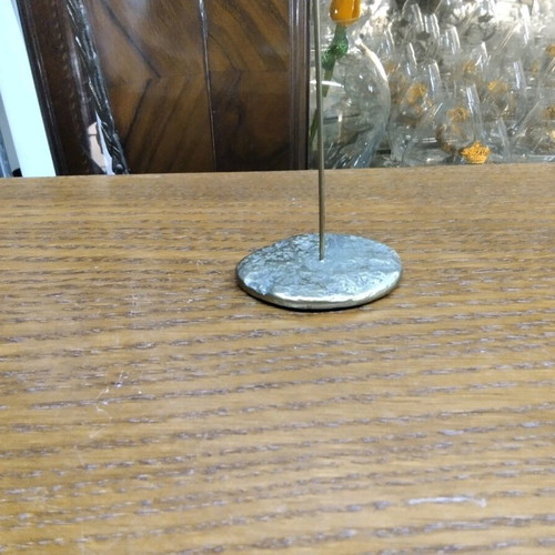 Table decorative dove like new, metal