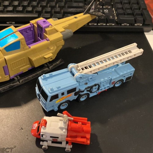 Transformers Hasbro Takara 1989 pack used with missing parts