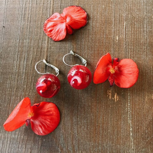 Red burgundy ball-shaped earrings with silver clasps like new