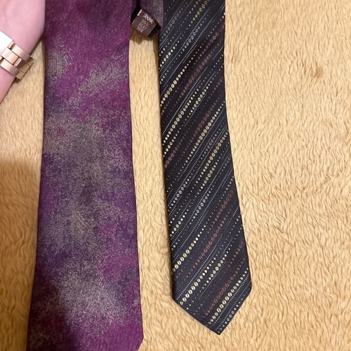 Silk modern ties like new, set of 2 pieces