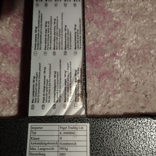 Stepper fitness machine like new with calorie and step counter